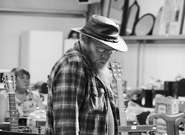 Back to <br>Auctions image